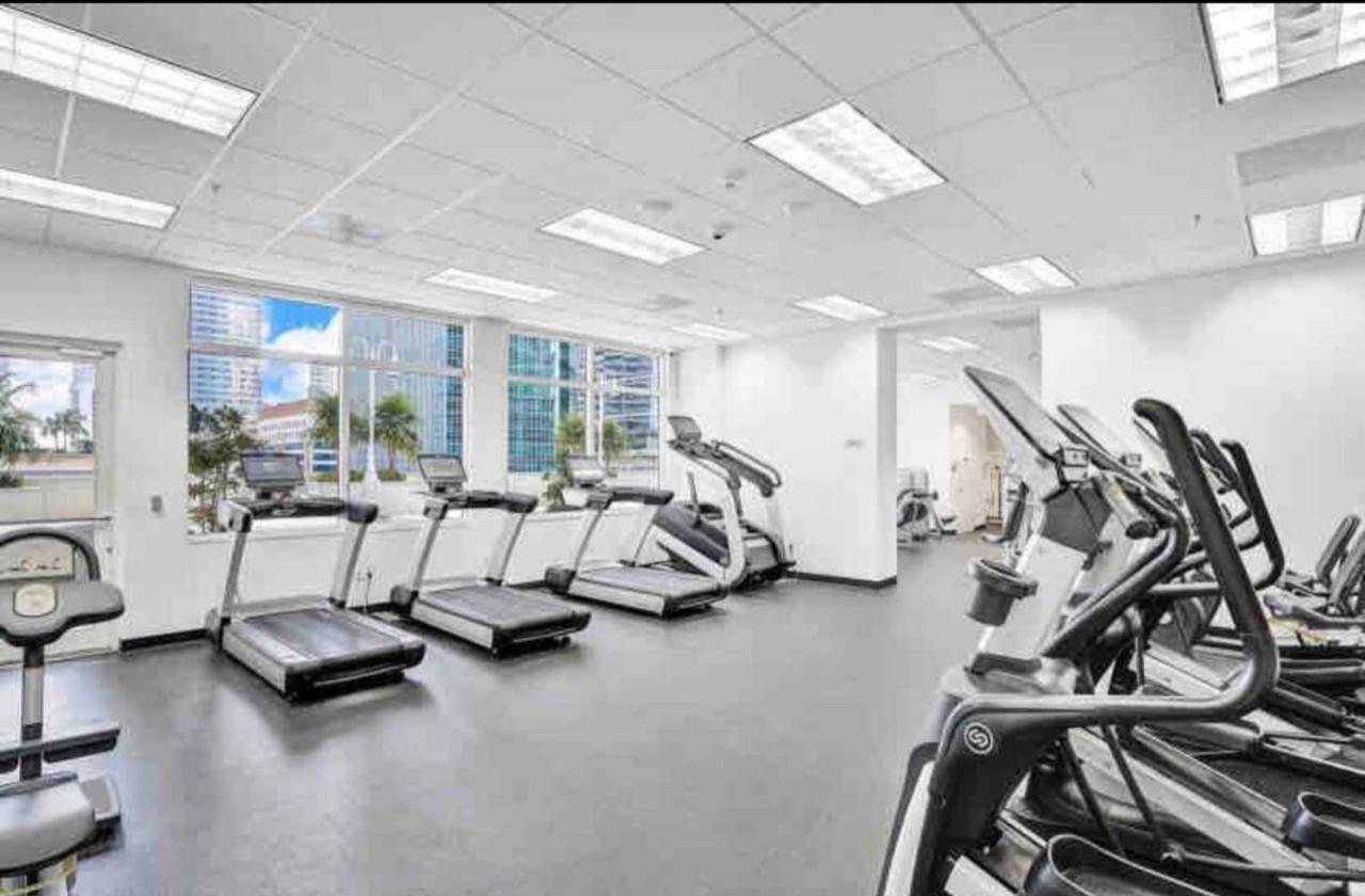Luxurious 1Br High Rise Condo Brickell-Free Parking Майами Экстерьер фото